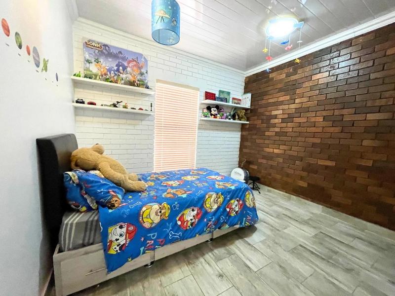10 Bedroom Property for Sale in Chatsworth Western Cape